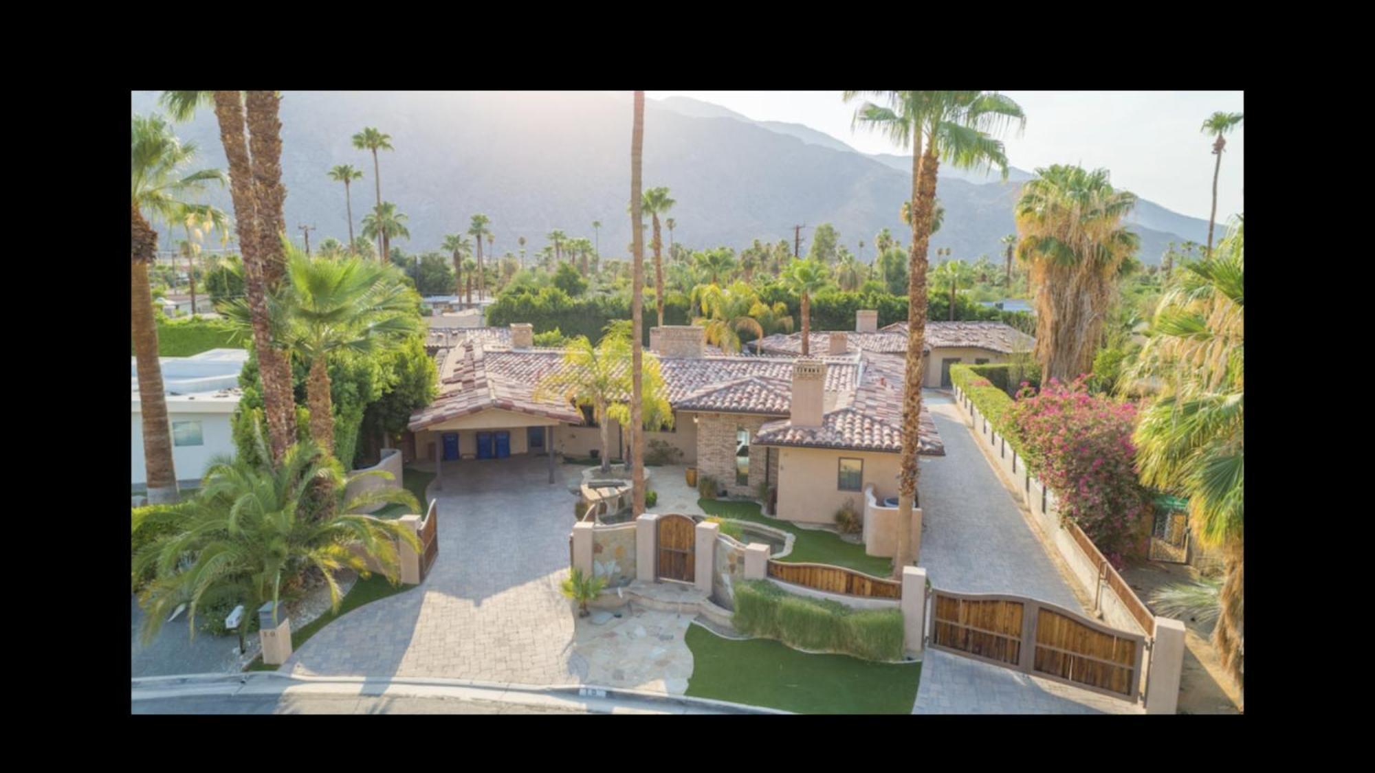 Warm Sands Villa-Moving River/Island Palm Springs Exteriör bild
