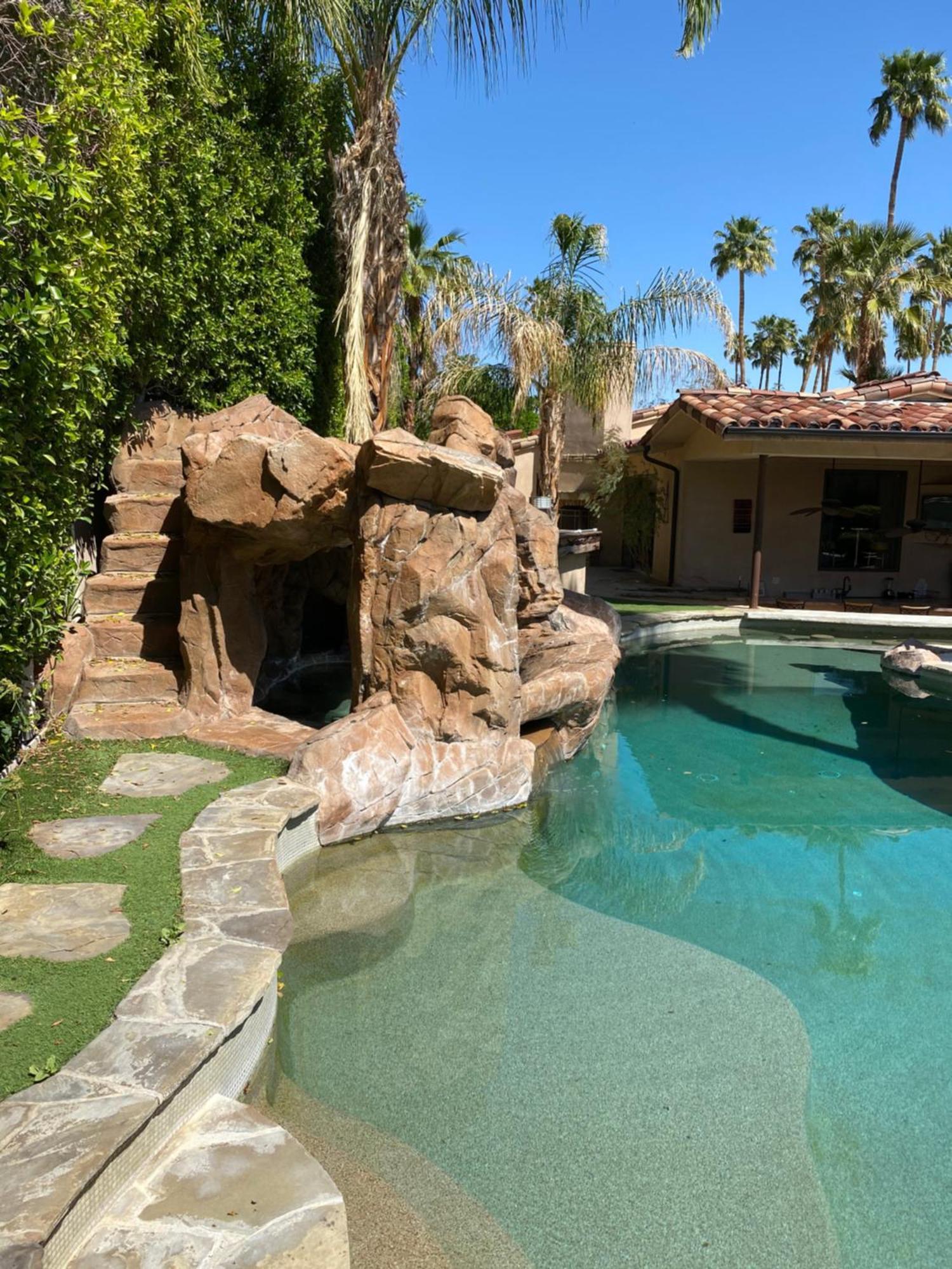 Warm Sands Villa-Moving River/Island Palm Springs Exteriör bild